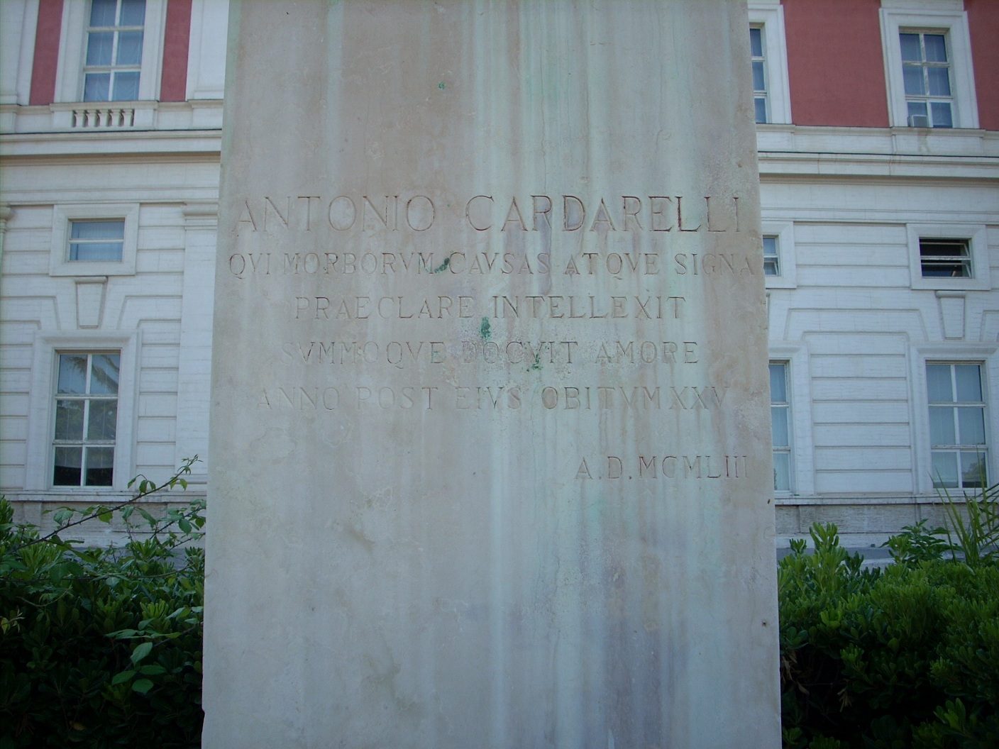 Antonio Cardarelli bust, Ospedale Cardarelli, Naples - 03.JPG